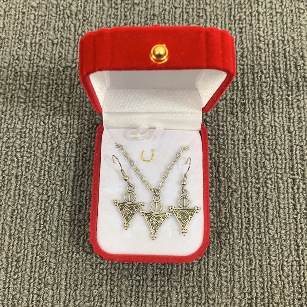 Moroccan Berber Necklace & Earring Set Silver Tone Cross Opens Paths Jewelry